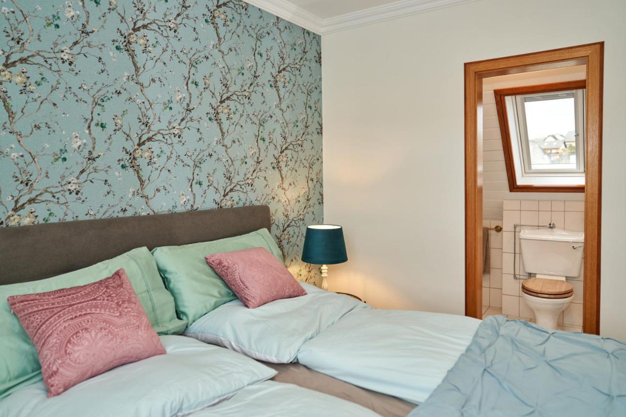 Apartment Eifelstuben Mit Charme - Am See, Nahe Burg *