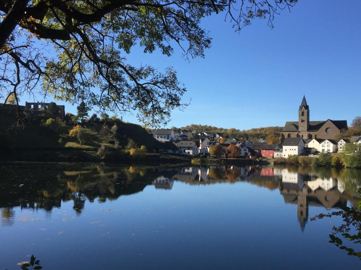 Eifelstuben Mit Charme - Am See, Nahe Burg * Ulmen