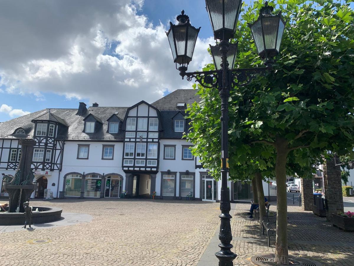 Appartement Eifelstuben Mit Charme - Am See, Nahe Burg *